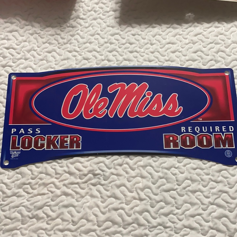Vintage Ole Miss sign